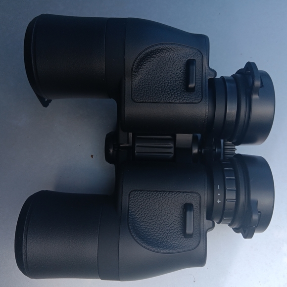 Binoculars - Picture 3 of 3